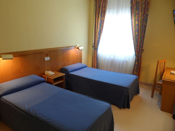 Imagen de la habitación del Hotel Rey Arturo. Foto 3