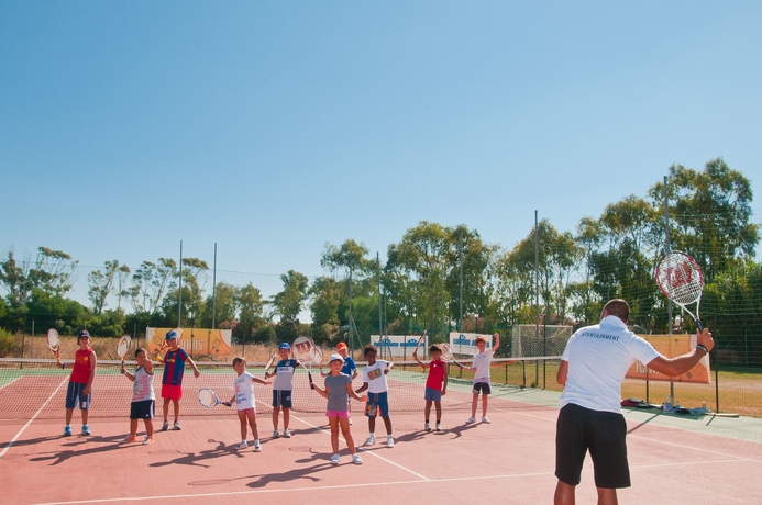 Imagen general del Hotel Rey Beach Club. Foto 8