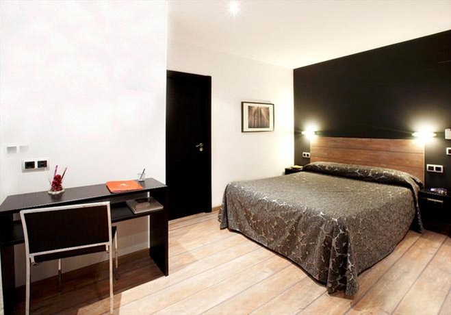 Imagen general del Hotel Rey Don Sancho. Foto 8