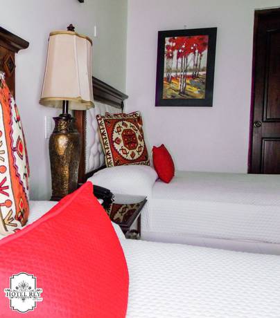 Imagen de la habitación del Hotel Rey, La Vega. Foto 8