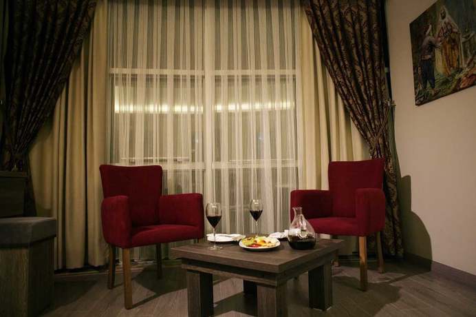 Imagen de la habitación del Hotel Rey Manes. Foto 11