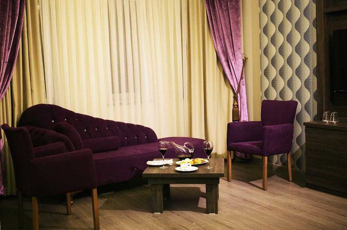 Imagen de la habitación del Hotel Rey Manes. Foto 12