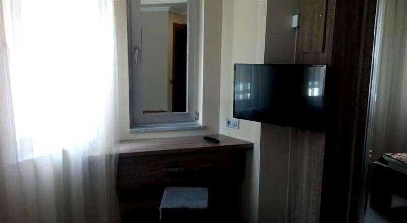 Imagen de la habitación del Hotel Rey Manes. Foto 13