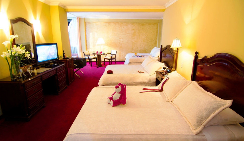 Imagen de la habitación del Hotel Rey Palace. Foto 3