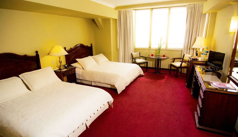 Imagen de la habitación del Hotel Rey Palace. Foto 5