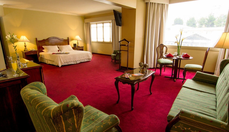 Imagen de la habitación del Hotel Rey Palace. Foto 6