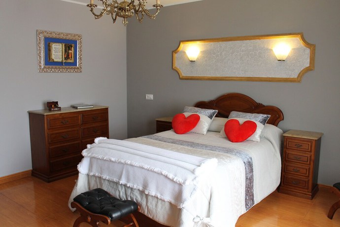 Imagen de la habitación del Hotel Reyes Astures. Foto 2