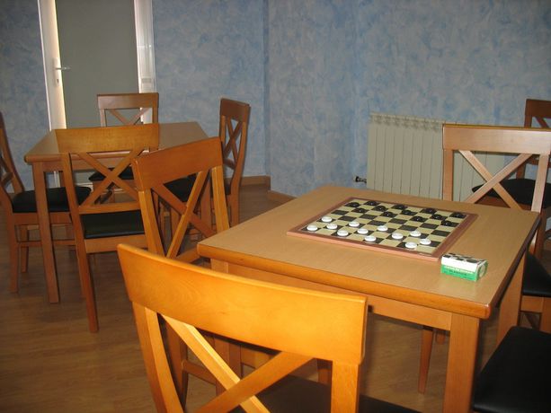 Imagen de los interiores del Hotel Reyes de Le&oacute;n. Foto 19