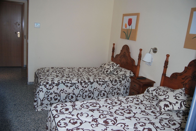 Imagen de la habitación del Hotel Reyesol. Foto 2