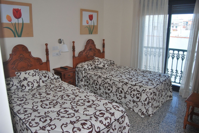 Imagen de la habitación del Hotel Reyesol. Foto 3