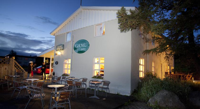 Imagen de los exteriores del Hotel Reynihlid. Foto 9