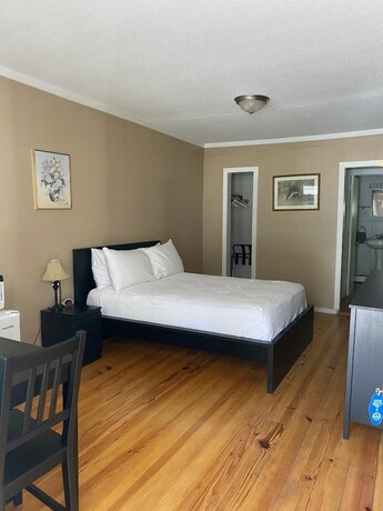 Imagen de la habitación del Hotel Reynolds House Inn and Motel. Foto 18