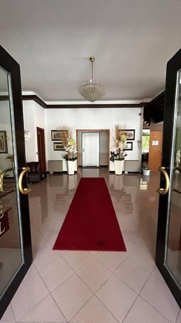 Imagen de los interiores del Hotel Rey's. Foto 13