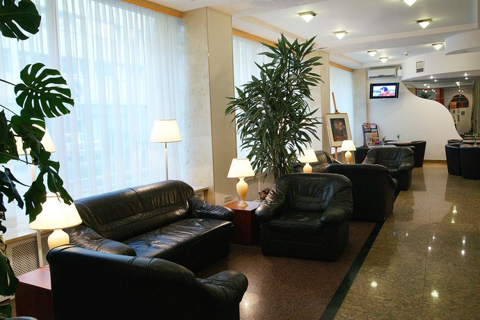 Imagen de los interiores del Hotel Reytan. Foto 13