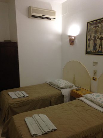 Imagen de la habitación del Hotel Rezeiky And Camp Luxor. Foto 5