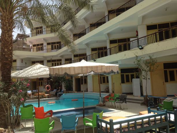 Imagen de la habitación del Hotel Rezeiky And Camp Luxor. Foto 13