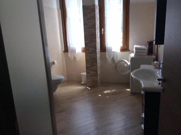 Imagen de la habitación del Hotel Rezia, Bolladore. Foto 7