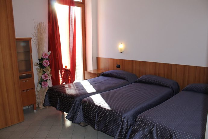 Imagen de la habitación del Hotel Rezia, Bolladore. Foto 13