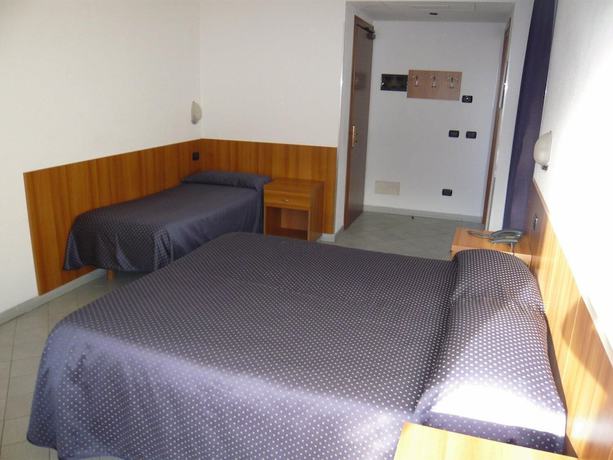 Imagen de la habitación del Hotel Rezia, Bolladore. Foto 19