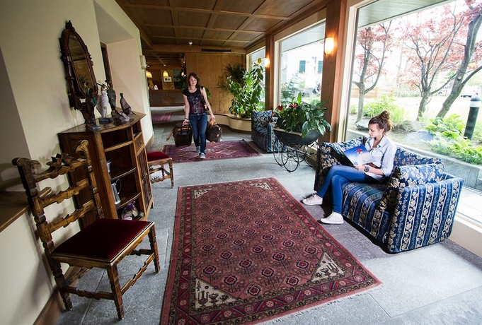 Imagen de los interiores del Hotel Rezia. Foto 12