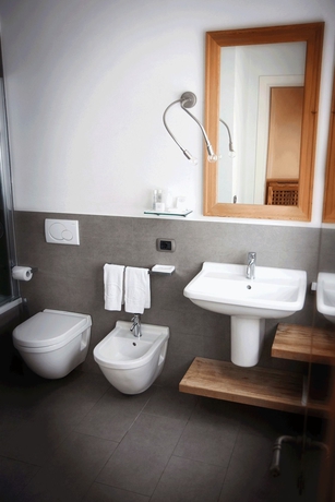 Imagen de la habitación del Hotel Rezia. Foto 6