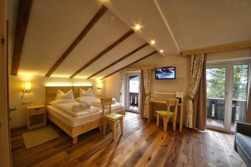Imagen de la habitación del Hotel Rezia, Villa N&ouml;ia. Foto 12