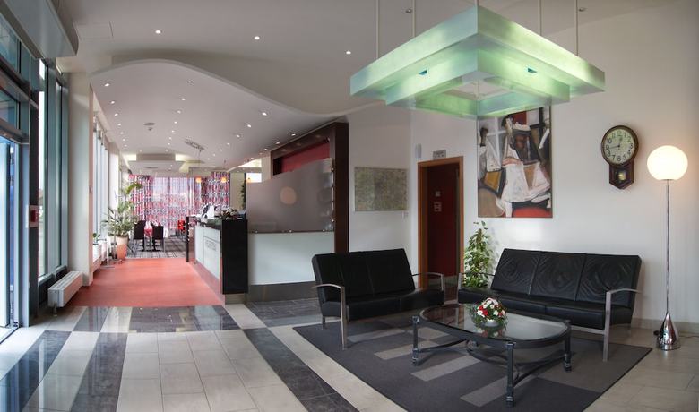 Imagen de los interiores del Hotel Rezidence Emmy. Foto 12