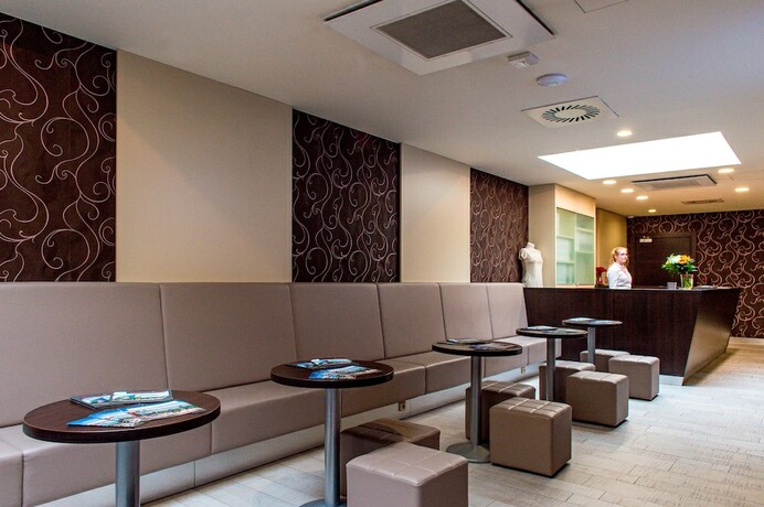 Imagen general del Hotel Rezidence Font&aacute;na. Foto 12