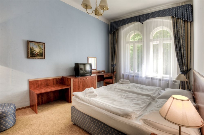 Imagen de la habitación del Hotel Rezidence Villa Gloria. Foto 9