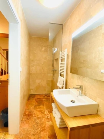 Imagen de la habitación del Hotel Rezidence Zvon. Foto 10