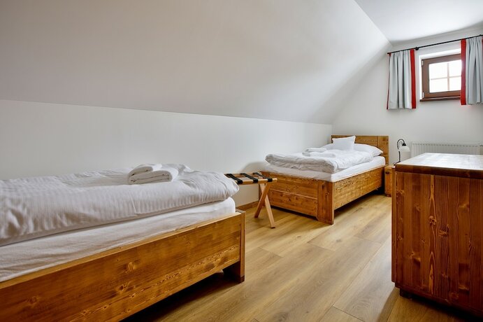 Imagen de la habitación del Hotel Rezort Gothal Chalupy, Liptovsk&aacute; Osada. Foto 16
