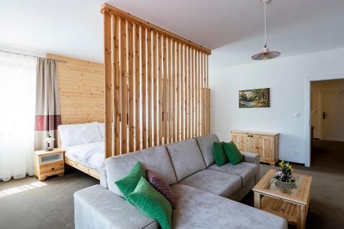 Imagen de la habitación del Hotel Rezort Gothal Chalupy, Liptovsk&aacute; Osada. Foto 16
