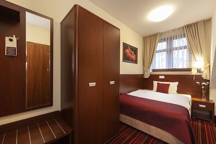 Imagen general del Hotel Rezydencja Dw&oacute;r Polski. Foto 2