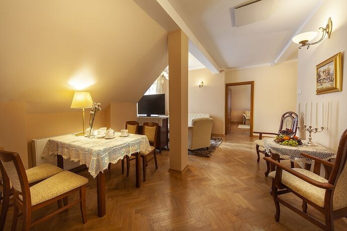 Imagen general del Hotel Rezydencja Dw&oacute;r Polski. Foto 7