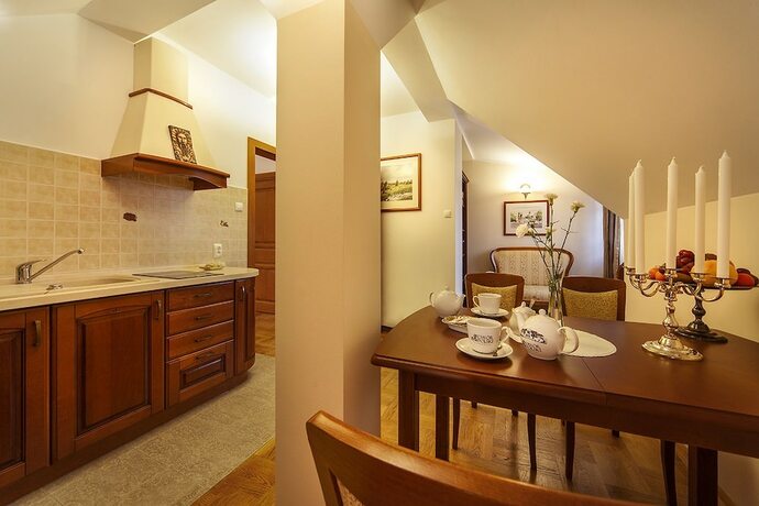 Imagen general del Hotel Rezydencja Dw&oacute;r Polski. Foto 10