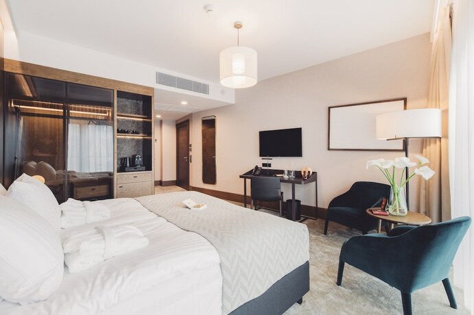 Imagen general del Hotel Rezydencja Sowa Bydgoszcz. Foto 2