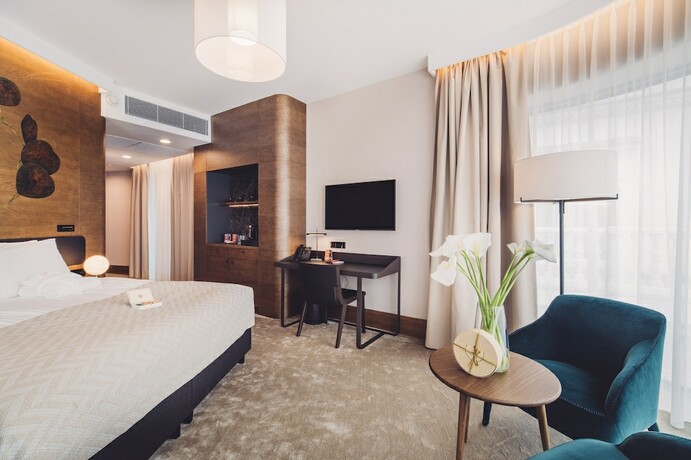 Imagen de la habitación del Hotel Rezydencja Sowa Bydgoszcz. Foto 13