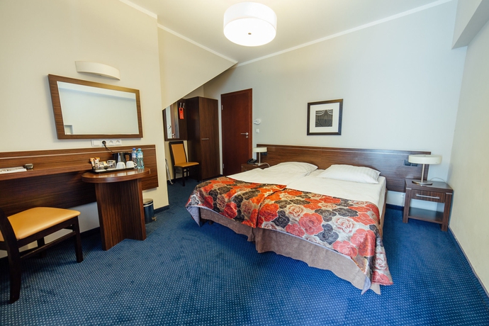 Imagen de la habitación del Hotel Rezydent. Foto 4