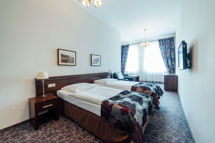 Imagen de la habitación del Hotel Rezydent. Foto 10