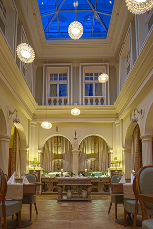 Imagen del bar/restaurante del Hotel Rezydent Sopot Mgallery Collection. Foto 2