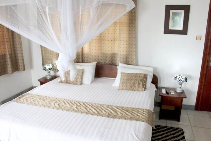 Imagen de la habitación del Hotel Rezz Aparthotel. Foto 5