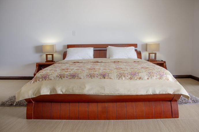 Imagen general del Hotel Rezz Aparthotel. Foto 1