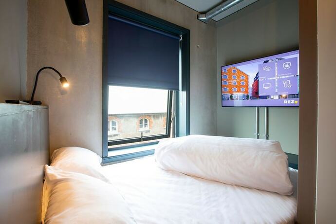 Imagen de la habitación del Hotel Rezz Cork. Foto 19