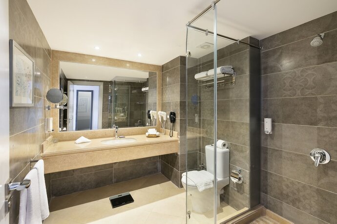 Imagen de la habitación del Hotel Rhactus New Alamein. Foto 11