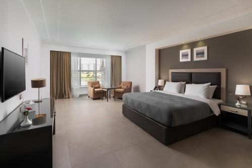 Imagen de la habitación del Hotel Rhactus, New Alamein. Foto 12