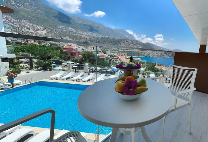 Imagen de la habitación del Hotel Rhapsody Kalkan. Foto 17
