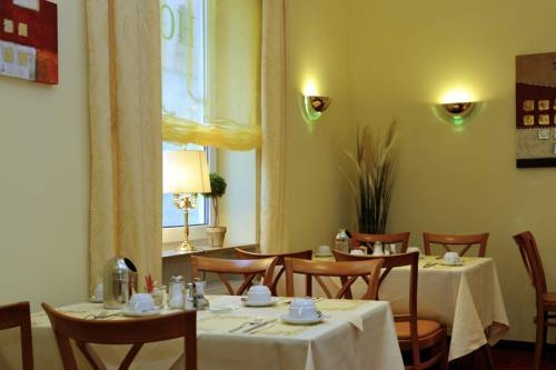 Imagen general del Hotel Rhein Neckar Mannheim. Foto 3