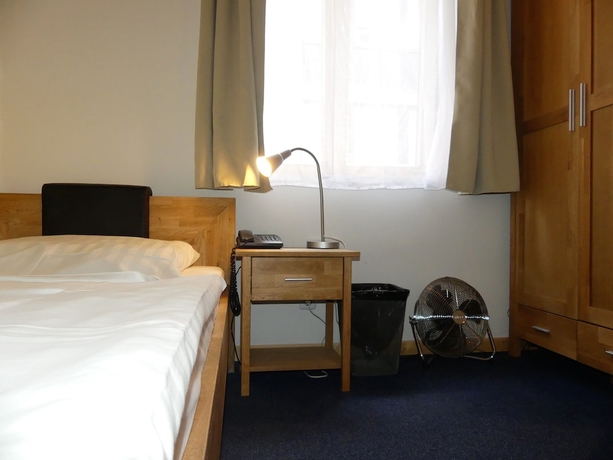 Imagen de la habitación del Hotel Rhein-Hotel St.Martin. Foto 7