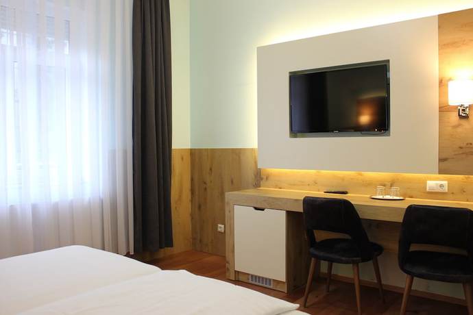 Imagen de la habitación del Hotel Rheinbr&uuml;cke. Foto 7