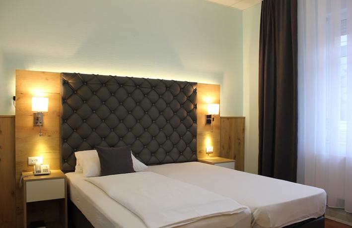 Imagen de la habitación del Hotel Rheinbr&uuml;cke. Foto 13